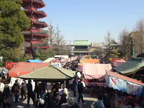 川崎大師不動堂の初詣