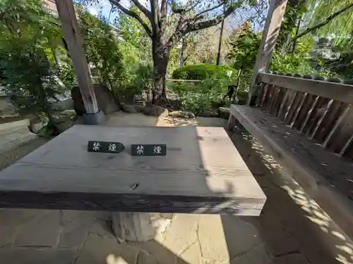 龍眼寺（萩寺）(東京都)