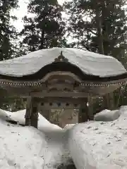 大神山神社奥宮の山門