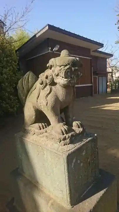 上小岩天祖神社の狛犬