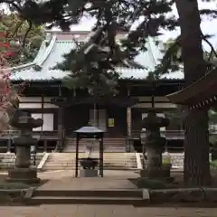 三寳寺の本殿