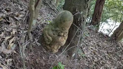 天神社の像