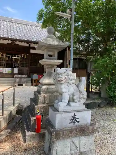 神館神社の狛犬