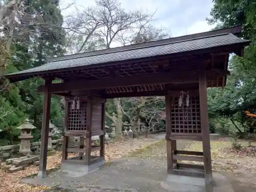 根雨神社の山門