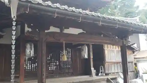 近松寺の本殿