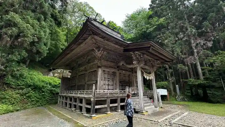 丹内山神社(岩手県)