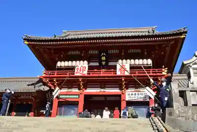 鶴岡八幡宮の山門・神門