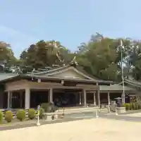 三重縣護國神社の{uncategorized: "未分類", other: "その他", undefined: "問題あり", building: "その他建物", grave: "お墓", sacred_gate: "鳥居", guardian: "狛犬", statue: "像", buddha: "仏像", history: "歴史", nature: "自然", garden: "庭園", animal: "動物", pagoda: "塔", temizu: "手水舎", mountain_gate: "山門・神門", sanctuary: "本殿・本堂", subordinate: "末社・摂社", art: "芸術", scenery: "景色", jizo: "地蔵", ema: "絵馬", goshuin: "御朱印", omikuji: "おみくじ", items: "授与品その他", amulet: "お守り", goshuincho: "御朱印帳", eats: "食事", festival: "お祭り", votive_dance: "神楽", shichigosan: "七五三参", wedding: "結婚式", experience: "体験その他", initially: "初詣", around: "周辺", anti_infection: "感染症対策"}