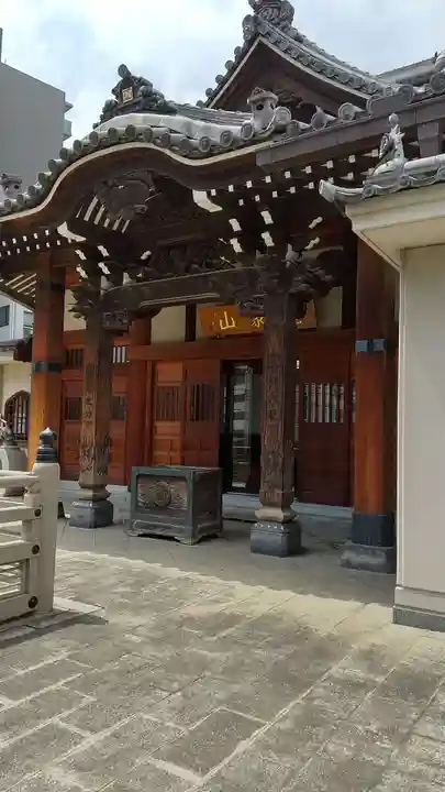 圓珠寺の本殿・本堂