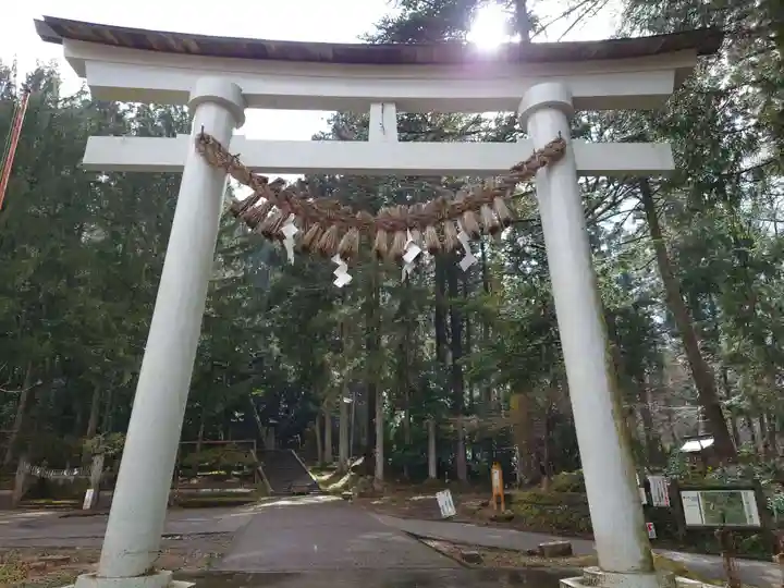 青海神社(新潟県)