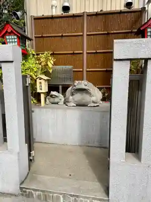 十番稲荷神社の狛犬