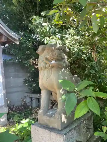 大依羅神社の狛犬