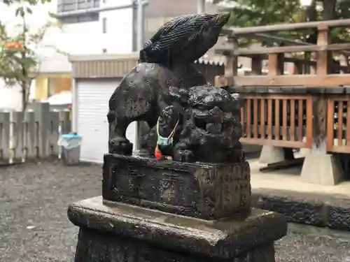 北海道神宮頓宮の狛犬