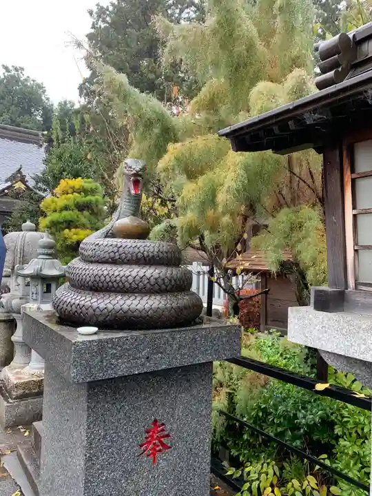 白蛇辨財天のその他建物