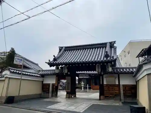 上徳寺の山門・神門