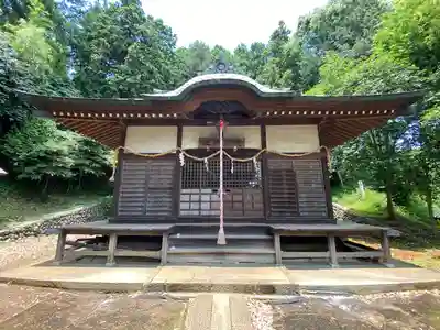 東中野熊野神社の本殿・本堂