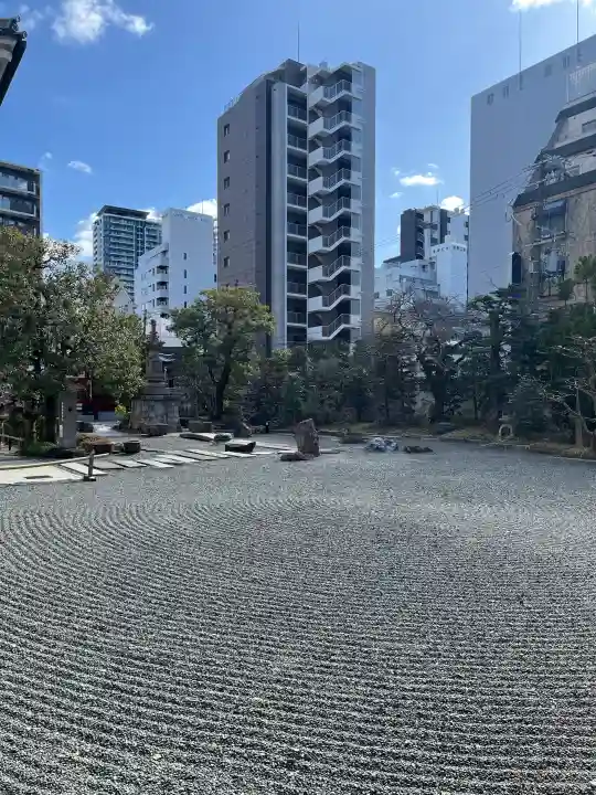太融寺の{uncategorized: "未分類", other: "その他", undefined: "問題あり", building: "その他建物", grave: "お墓", sacred_gate: "鳥居", guardian: "狛犬", statue: "像", buddha: "仏像", history: "歴史", nature: "自然", garden: "庭園", animal: "動物", pagoda: "塔", temizu: "手水舎", mountain_gate: "山門・神門", sanctuary: "本殿・本堂", subordinate: "末社・摂社", art: "芸術", scenery: "景色", jizo: "地蔵", ema: "絵馬", goshuin: "御朱印", omikuji: "おみくじ", items: "授与品その他", amulet: "お守り", goshuincho: "御朱印帳", eats: "食事", festival: "お祭り", votive_dance: "神楽", shichigosan: "七五三参", wedding: "結婚式", experience: "体験その他", initially: "初詣", around: "周辺", anti_infection: "感染症対策"}