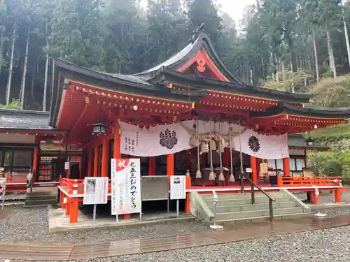 金櫻神社の本殿・本堂
