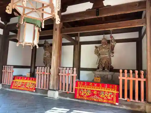 萬福寺の{uncategorized: "未分類", other: "その他", undefined: "問題あり", building: "その他建物", grave: "お墓", sacred_gate: "鳥居", guardian: "狛犬", statue: "像", buddha: "仏像", history: "歴史", nature: "自然", garden: "庭園", animal: "動物", pagoda: "塔", temizu: "手水舎", mountain_gate: "山門・神門", sanctuary: "本殿・本堂", subordinate: "末社・摂社", art: "芸術", scenery: "景色", jizo: "地蔵", ema: "絵馬", goshuin: "御朱印", omikuji: "おみくじ", items: "授与品その他", amulet: "お守り", goshuincho: "御朱印帳", eats: "食事", festival: "お祭り", votive_dance: "神楽", shichigosan: "七五三参", wedding: "結婚式", experience: "体験その他", initially: "初詣", around: "周辺", anti_infection: "感染症対策"}