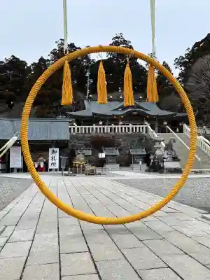 秋葉山本宮 秋葉神社 上社の{uncategorized: "未分類", other: "その他", undefined: "問題あり", building: "その他建物", grave: "お墓", sacred_gate: "鳥居", guardian: "狛犬", statue: "像", buddha: "仏像", history: "歴史", nature: "自然", garden: "庭園", animal: "動物", pagoda: "塔", temizu: "手水舎", mountain_gate: "山門・神門", sanctuary: "本殿・本堂", subordinate: "末社・摂社", art: "芸術", scenery: "景色", jizo: "地蔵", ema: "絵馬", goshuin: "御朱印", omikuji: "おみくじ", items: "授与品その他", amulet: "お守り", goshuincho: "御朱印帳", eats: "食事", festival: "お祭り", votive_dance: "神楽", shichigosan: "七五三参", wedding: "結婚式", experience: "体験その他", initially: "初詣", around: "周辺", anti_infection: "感染症対策"}