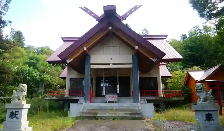 尾札部稲荷神社の本殿・本堂