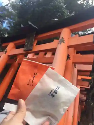 伏見稲荷大社の授与品その他