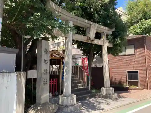 品川貴船神社の鳥居