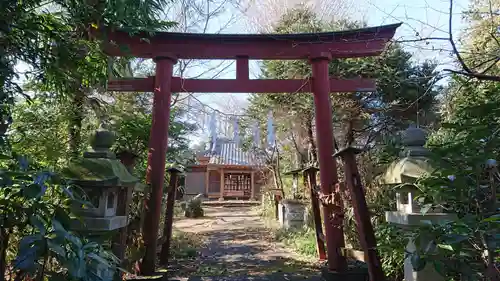 頼政神社の鳥居