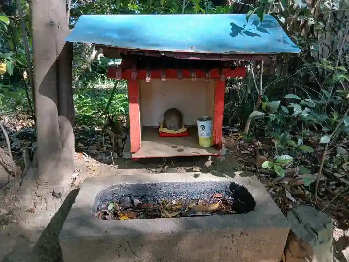 八王子神社の{uncategorized: "未分類", other: "その他", undefined: "問題あり", building: "その他建物", grave: "お墓", sacred_gate: "鳥居", guardian: "狛犬", statue: "像", buddha: "仏像", history: "歴史", nature: "自然", garden: "庭園", animal: "動物", pagoda: "塔", temizu: "手水舎", mountain_gate: "山門・神門", sanctuary: "本殿・本堂", subordinate: "末社・摂社", art: "芸術", scenery: "景色", jizo: "地蔵", ema: "絵馬", goshuin: "御朱印", omikuji: "おみくじ", items: "授与品その他", amulet: "お守り", goshuincho: "御朱印帳", eats: "食事", festival: "お祭り", votive_dance: "神楽", shichigosan: "七五三参", wedding: "結婚式", experience: "体験その他", initially: "初詣", around: "周辺", anti_infection: "感染症対策"}