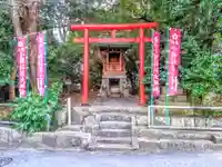小桜稲荷大明神の鳥居