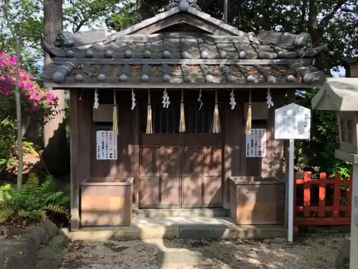 荒井神社の末社・摂社