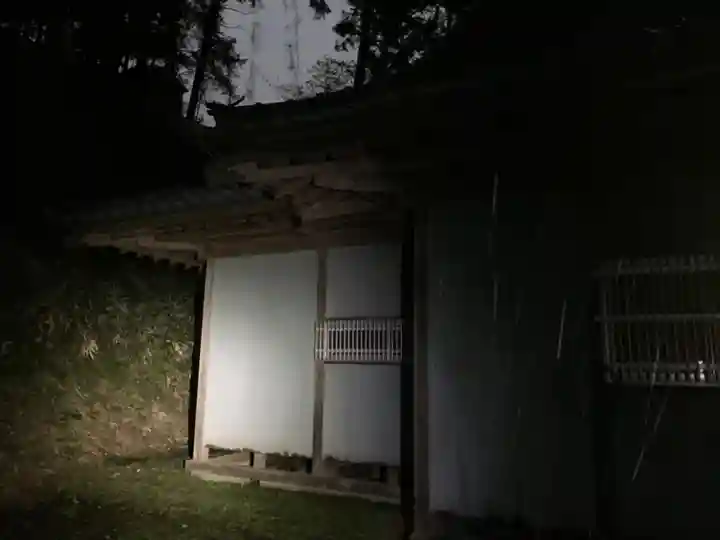 八幡神社の本殿・本堂