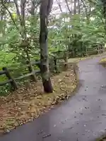 音更神社の庭園