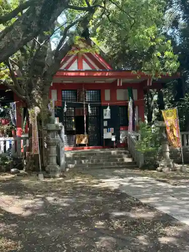 笠䅣稲荷神社の{uncategorized: "未分類", other: "その他", undefined: "問題あり", building: "その他建物", grave: "お墓", sacred_gate: "鳥居", guardian: "狛犬", statue: "像", buddha: "仏像", history: "歴史", nature: "自然", garden: "庭園", animal: "動物", pagoda: "塔", temizu: "手水舎", mountain_gate: "山門・神門", sanctuary: "本殿・本堂", subordinate: "末社・摂社", art: "芸術", scenery: "景色", jizo: "地蔵", ema: "絵馬", goshuin: "御朱印", omikuji: "おみくじ", items: "授与品その他", amulet: "お守り", goshuincho: "御朱印帳", eats: "食事", festival: "お祭り", votive_dance: "神楽", shichigosan: "七五三参", wedding: "結婚式", experience: "体験その他", initially: "初詣", around: "周辺", anti_infection: "感染症対策"}