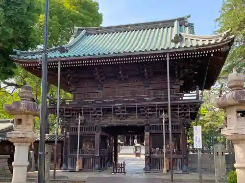 妙法寺の山門