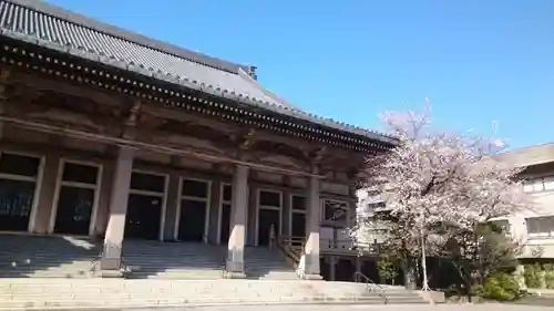 東本願寺の本殿