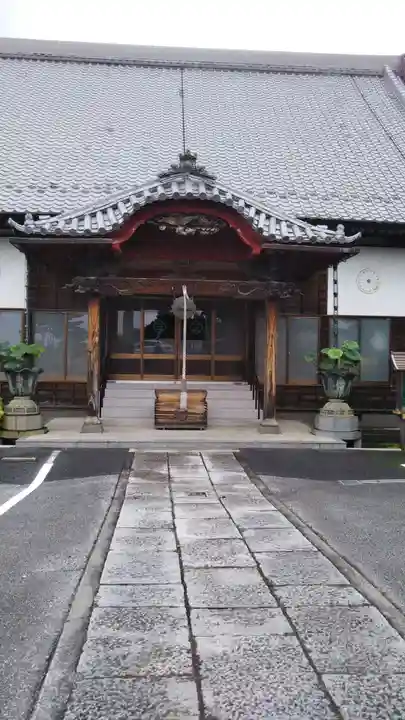 涅槃寺の本殿・本堂