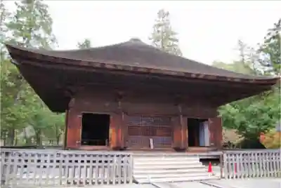願成寺の本殿・本堂