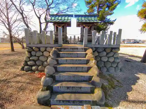 立山社・白山社（百町）の本殿・本堂