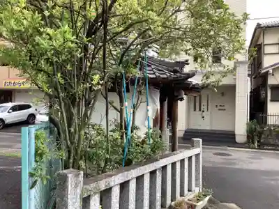 五ツ角堂のその他建物