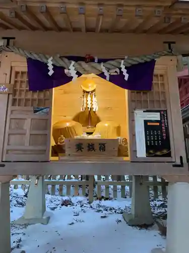 鳥谷崎神社の末社