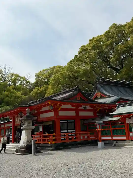 熊野速玉大社の{uncategorized: "未分類", other: "その他", undefined: "問題あり", building: "その他建物", grave: "お墓", sacred_gate: "鳥居", guardian: "狛犬", statue: "像", buddha: "仏像", history: "歴史", nature: "自然", garden: "庭園", animal: "動物", pagoda: "塔", temizu: "手水舎", mountain_gate: "山門・神門", sanctuary: "本殿・本堂", subordinate: "末社・摂社", art: "芸術", scenery: "景色", jizo: "地蔵", ema: "絵馬", goshuin: "御朱印", omikuji: "おみくじ", items: "授与品その他", amulet: "お守り", goshuincho: "御朱印帳", eats: "食事", festival: "お祭り", votive_dance: "神楽", shichigosan: "七五三参", wedding: "結婚式", experience: "体験その他", initially: "初詣", around: "周辺", anti_infection: "感染症対策"}