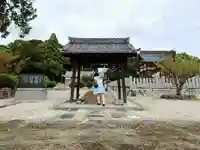 八柱神社の手水舎