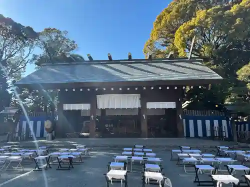 伊勢山皇大神宮の{uncategorized: "未分類", other: "その他", undefined: "問題あり", building: "その他建物", grave: "お墓", sacred_gate: "鳥居", guardian: "狛犬", statue: "像", buddha: "仏像", history: "歴史", nature: "自然", garden: "庭園", animal: "動物", pagoda: "塔", temizu: "手水舎", mountain_gate: "山門・神門", sanctuary: "本殿・本堂", subordinate: "末社・摂社", art: "芸術", scenery: "景色", jizo: "地蔵", ema: "絵馬", goshuin: "御朱印", omikuji: "おみくじ", items: "授与品その他", amulet: "お守り", goshuincho: "御朱印帳", eats: "食事", festival: "お祭り", votive_dance: "神楽", shichigosan: "七五三参", wedding: "結婚式", experience: "体験その他", initially: "初詣", around: "周辺", anti_infection: "感染症対策"}