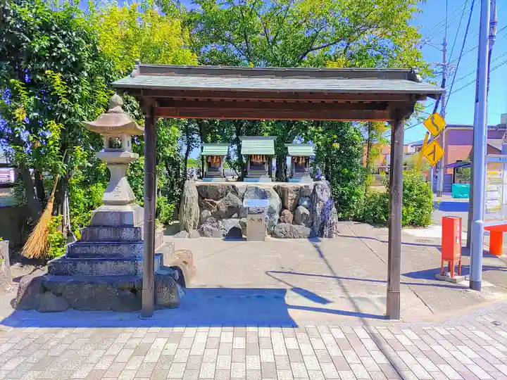 秋葉社・須佐之男社・豊受神社のその他建物