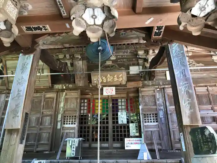 白峯寺の本殿・本堂