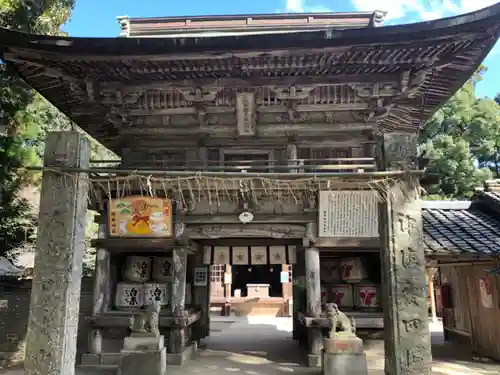 櫻井神社の山門