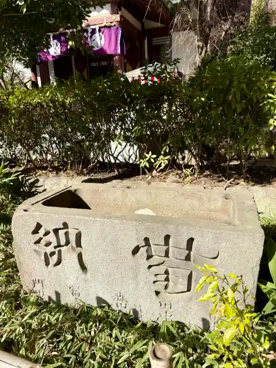 稲毛神社の{uncategorized: "未分類", other: "その他", undefined: "問題あり", building: "その他建物", grave: "お墓", sacred_gate: "鳥居", guardian: "狛犬", statue: "像", buddha: "仏像", history: "歴史", nature: "自然", garden: "庭園", animal: "動物", pagoda: "塔", temizu: "手水舎", mountain_gate: "山門・神門", sanctuary: "本殿・本堂", subordinate: "末社・摂社", art: "芸術", scenery: "景色", jizo: "地蔵", ema: "絵馬", goshuin: "御朱印", omikuji: "おみくじ", items: "授与品その他", amulet: "お守り", goshuincho: "御朱印帳", eats: "食事", festival: "お祭り", votive_dance: "神楽", shichigosan: "七五三参", wedding: "結婚式", experience: "体験その他", initially: "初詣", around: "周辺", anti_infection: "感染症対策"}