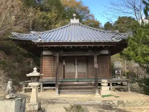 真光寺花蔵院の本殿