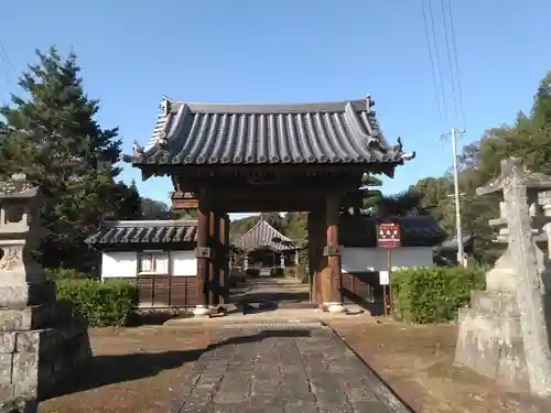 善光寺の山門